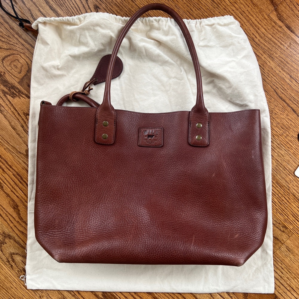 Will leather goods tote caramel with dust bag and strap